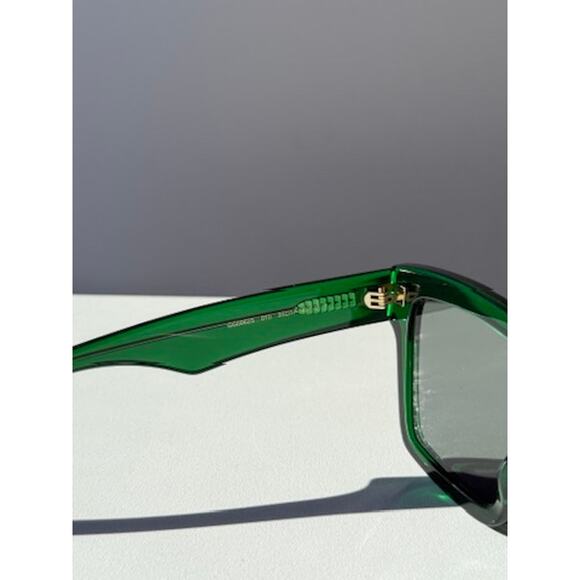 NEW Gucci GG0962S Green Limited Edition Unisex Sunglasses - Picture 8 of 8